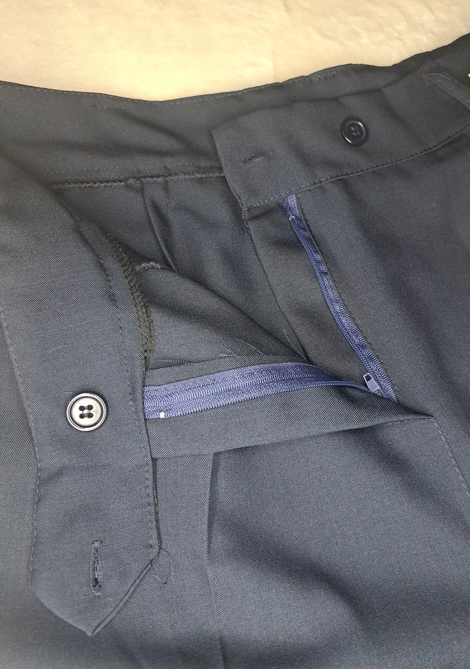 Blue Navy Tailored Trousers • Size XL/42 • Elegant • Minimal & Premium Fit – photo 3